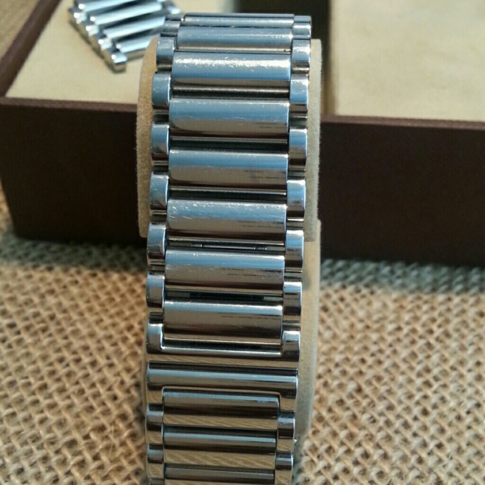 Coach Bracelet Watch - Picture 2 of 7